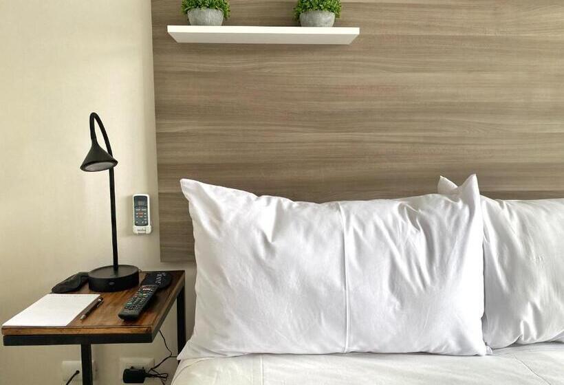 استودیوی استاندارد, Osma By Wynwood House