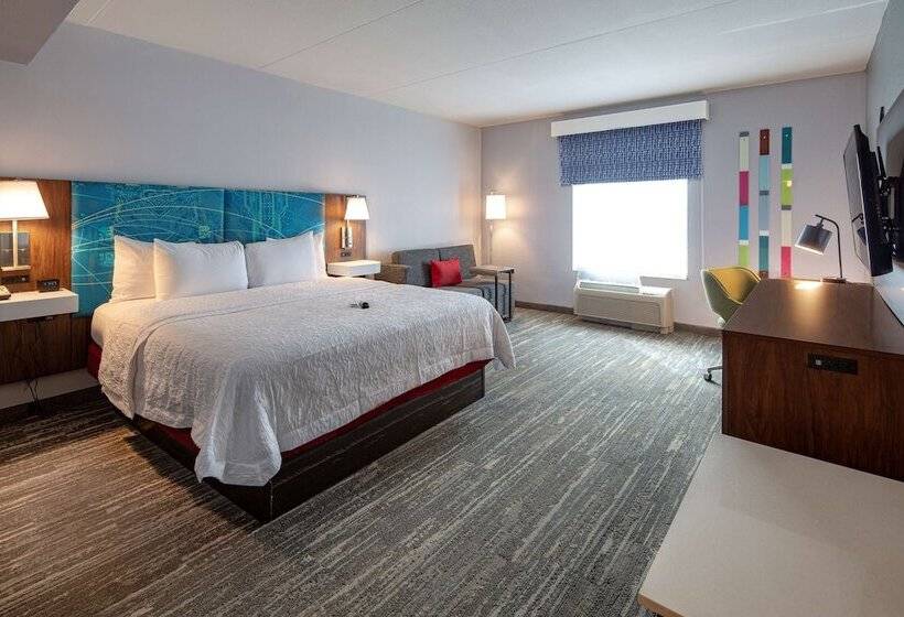 اتاق استاندارد, Hampton Inn & Suites Charlotteairport