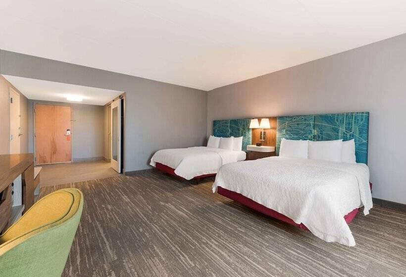 اتاق استاندارد, Hampton Inn & Suites Charlotteairport