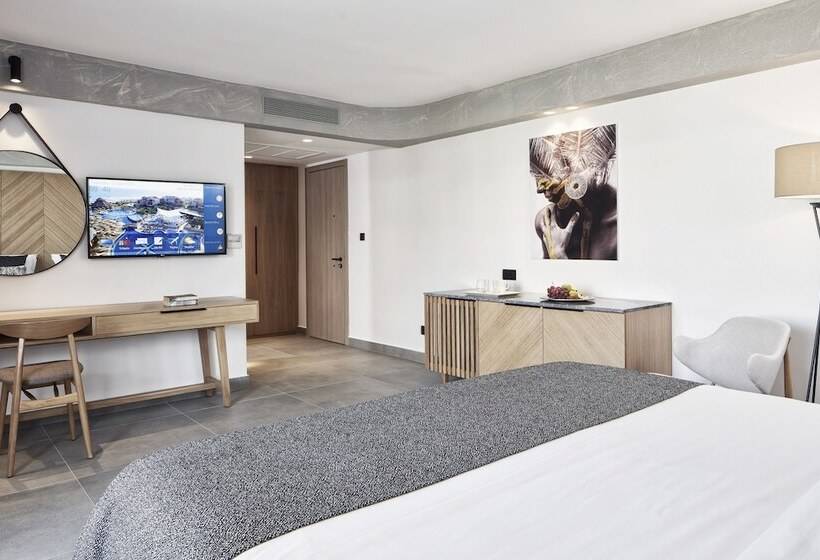 Номер Стандарт, Atlantica Caldera Palace