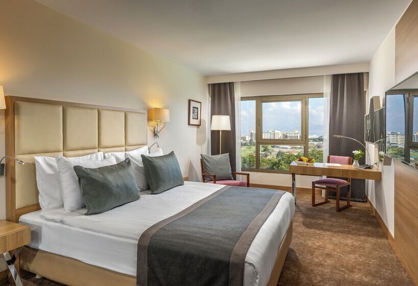 اتاق لوکس, Kaya Izmir Thermal & Convention