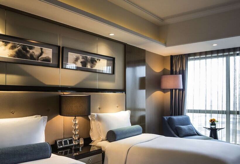 اتاق اجرایی, Pullman Shanghai Jing An