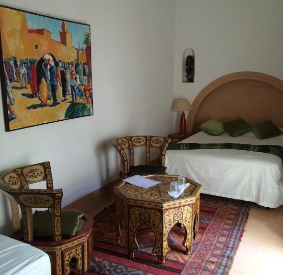 سوییت سوپریور, Dar Nabila