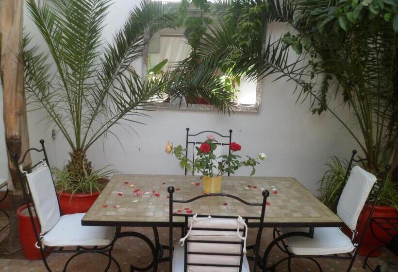 سوییت سوپریور, Dar Nabila