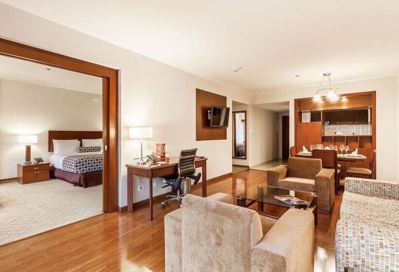 Люкс Повышенной Комфортности, Tequendama Suites And Hotel