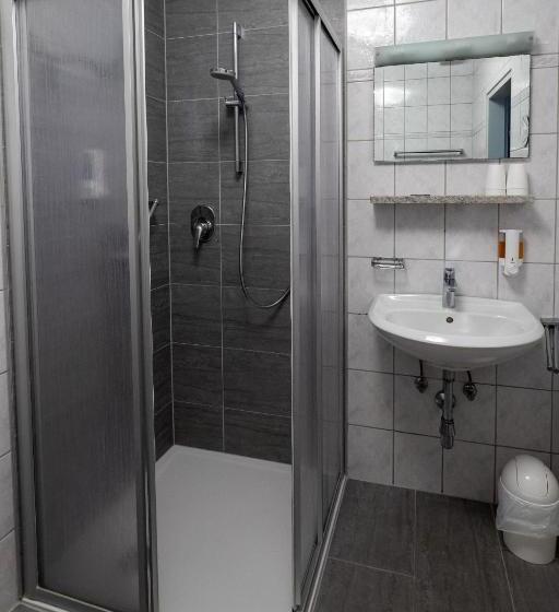 Четырехместный Номер Стандарт, B&b Hotel Heimgartl