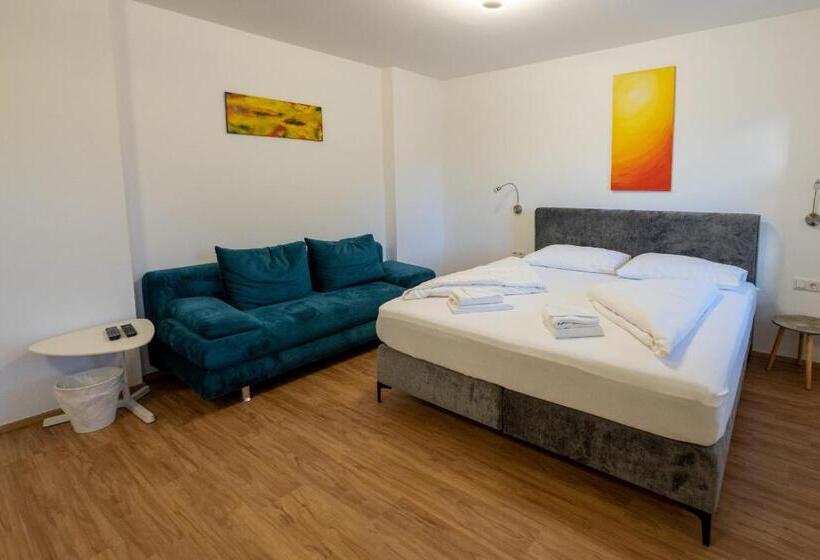 Четырехместный Номер Стандарт, B&b Hotel Heimgartl