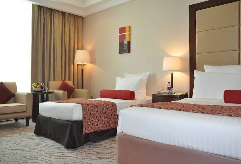 Трехместный Номер Deluxe, Park Regis Kris Kin
