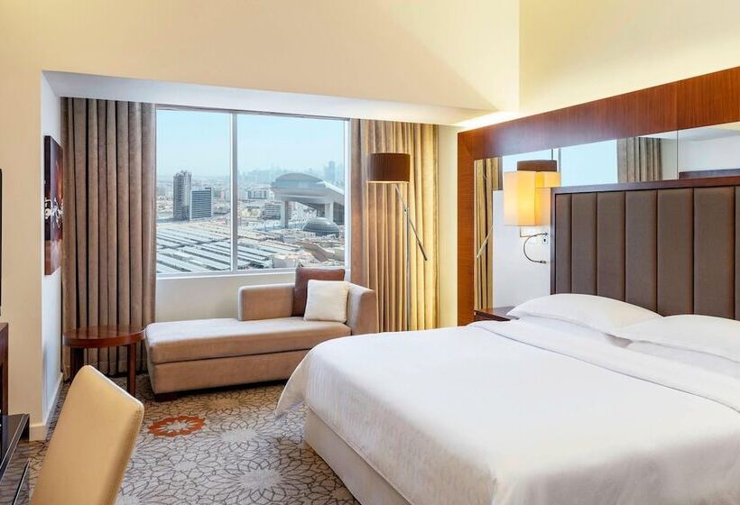 Полулюкс, Sheraton Mall Of The Emirates Hotel, Dubai