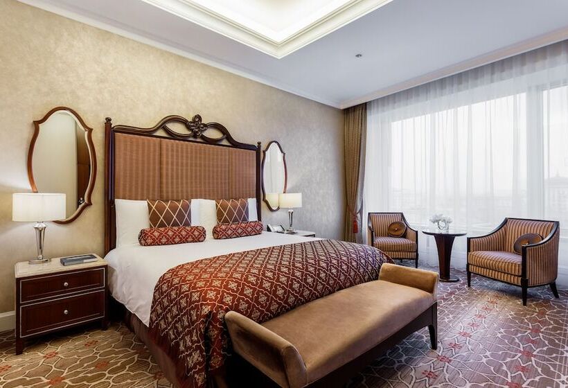 اتاق لوکس, Lotte Hotel Moscow   The Leading Hotels Of The World
