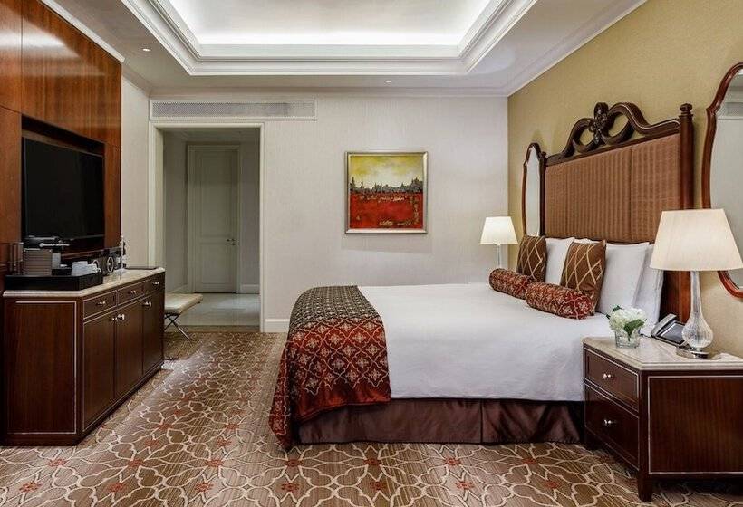 اتاق لوکس, Lotte Hotel Moscow   The Leading Hotels Of The World