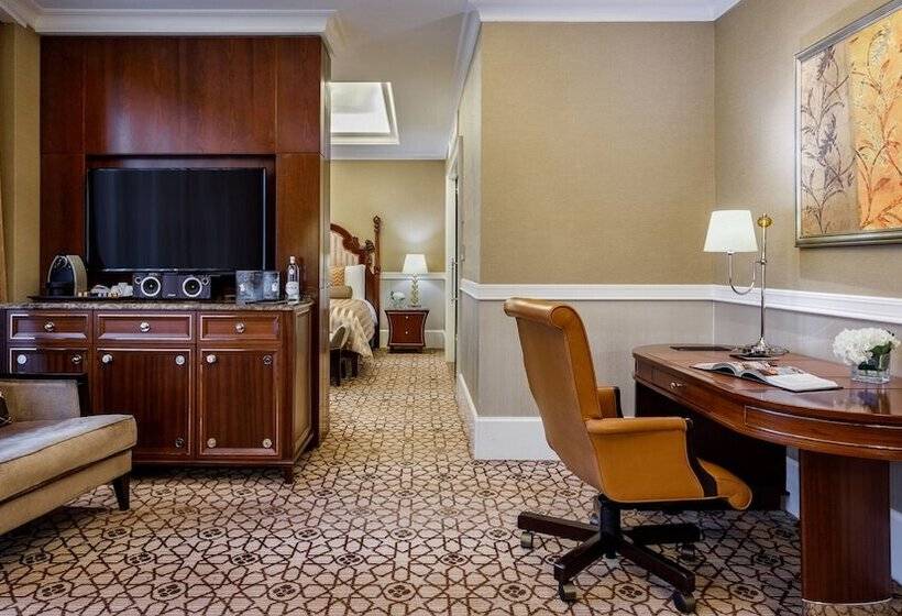 سوییت اجرایی, Lotte Hotel Moscow   The Leading Hotels Of The World