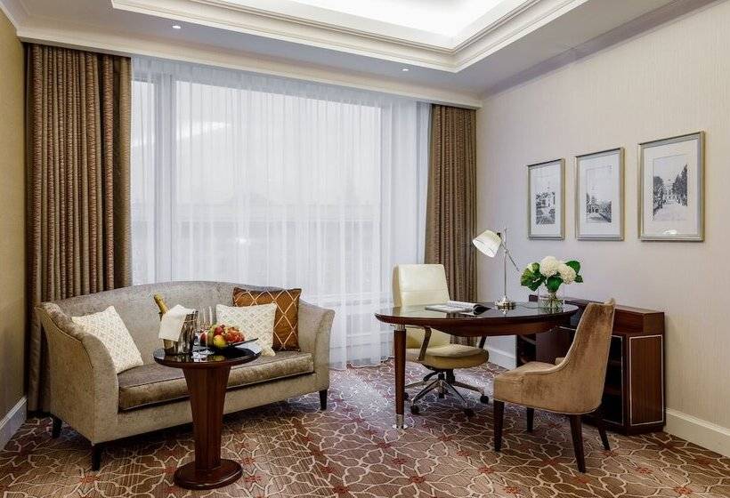 اتاق لوکس, Lotte Hotel Moscow   The Leading Hotels Of The World