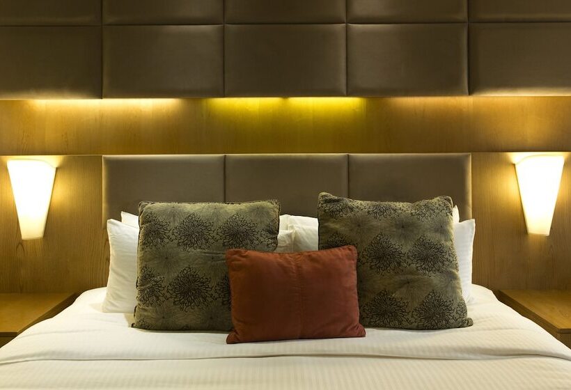 Quarto Superior, Traders Hotel, Abu Dhabi