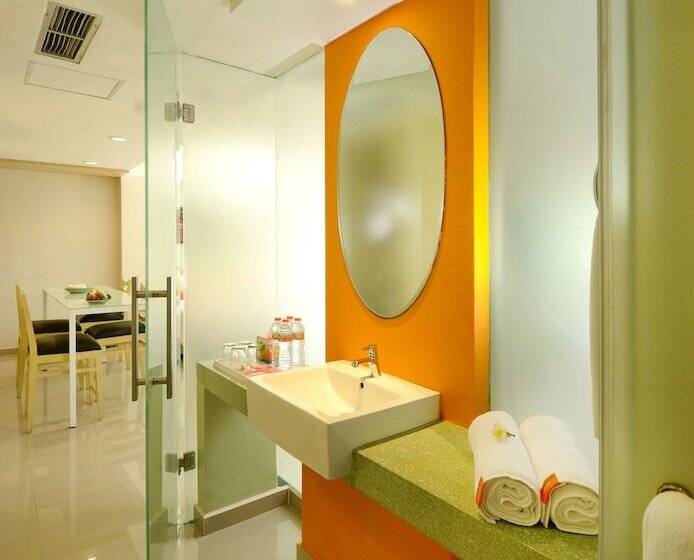 Номер Стандарт, Harris Hotel & Residences Riverview Kuta, Bali