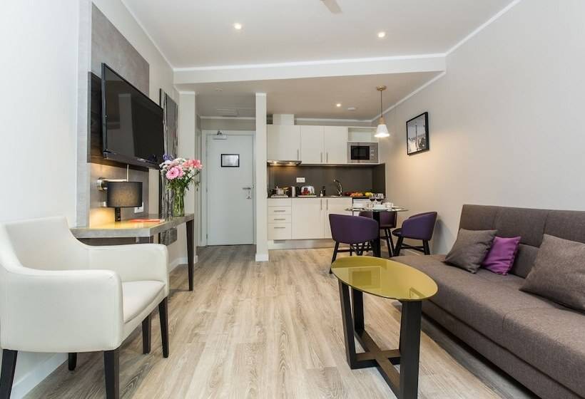 Люкс, Leonardo Boutique Hotel Barcelona Sagrada Familia