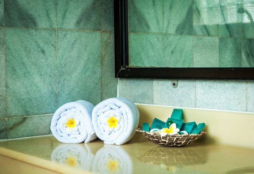 Номер Deluxe, Melasti Kuta Bungalows & Spa