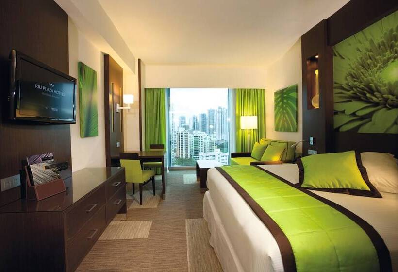 اتاق لوکس با تخت بزرگ, Hotel Riu Plaza Panama