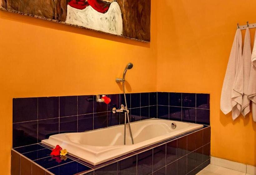 Вилла с 1 спальней и бассейном, Tanah Merah Art Resort