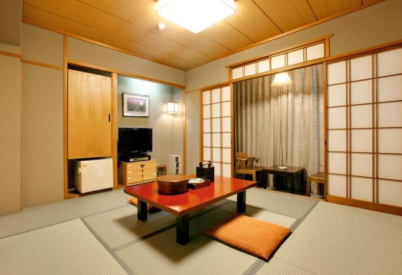 Номер Стандарт Трехместный, Yamatoya Honten Ryokan Osaka