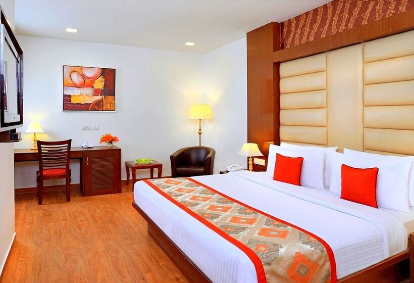 标准间, Taurus Sarovar Portico
