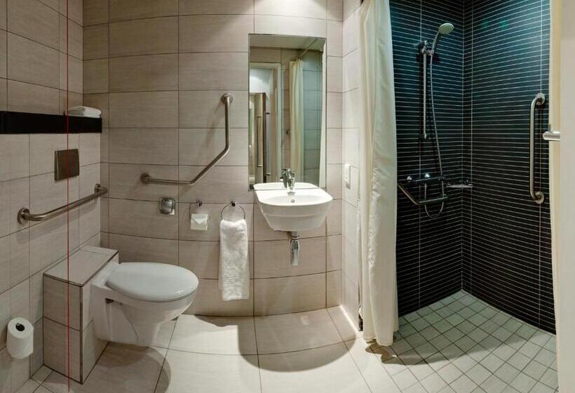 Семейный Номер, Anew Hotel Roodepoort Johannesburg