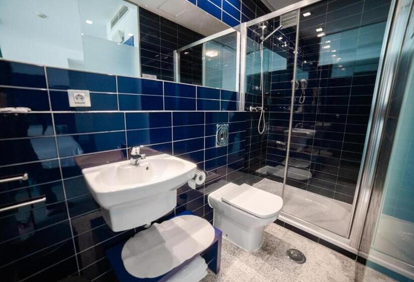 اتاق استاندارد, Hostal Albany
