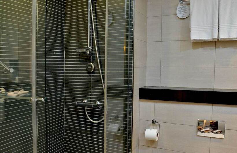 Номер Стандарт Адаптированный для Инвалидов, Anew Hotel Roodepoort Johannesburg