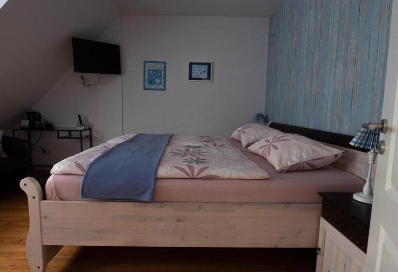 Номер Стандарт, Wegeners Landhaus Ug