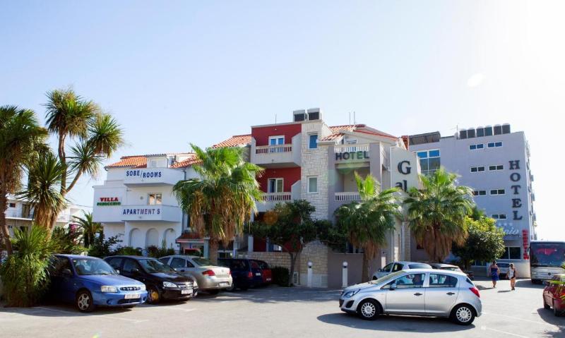 اتاق کلاسیک, Gala Split