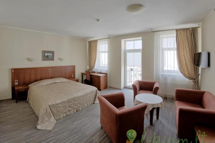اتاق کلاس بیزنس, Grėjaus Namas