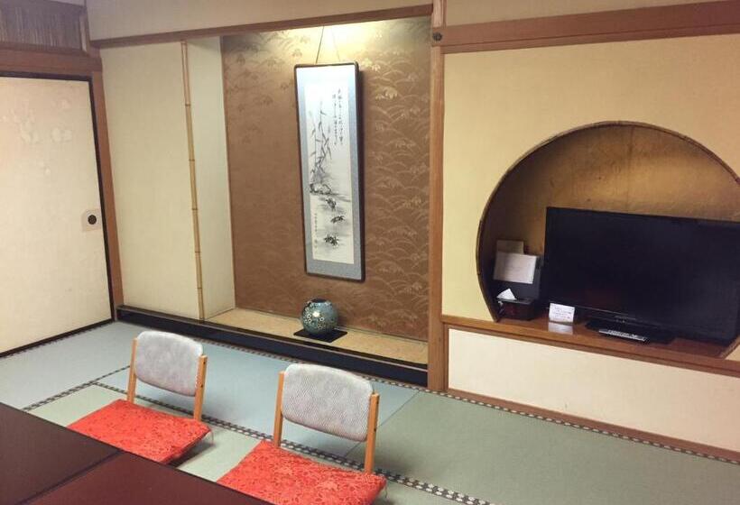اتاق سوپریور, Yamashiro Onsen Yuzankaku