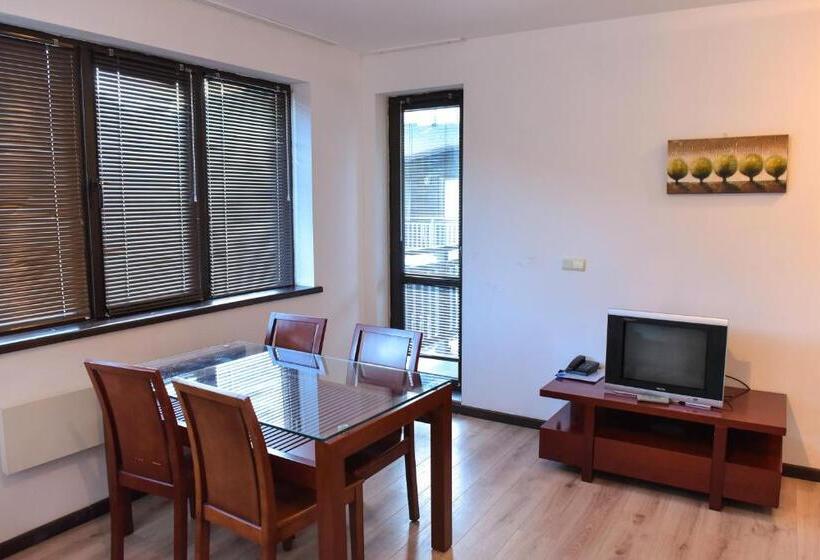 2 Bedrooms Apartment Mountain View, Royal Bansko   Half Board Plus & All Inclusive Light   Hot Pool & Jacuzzis