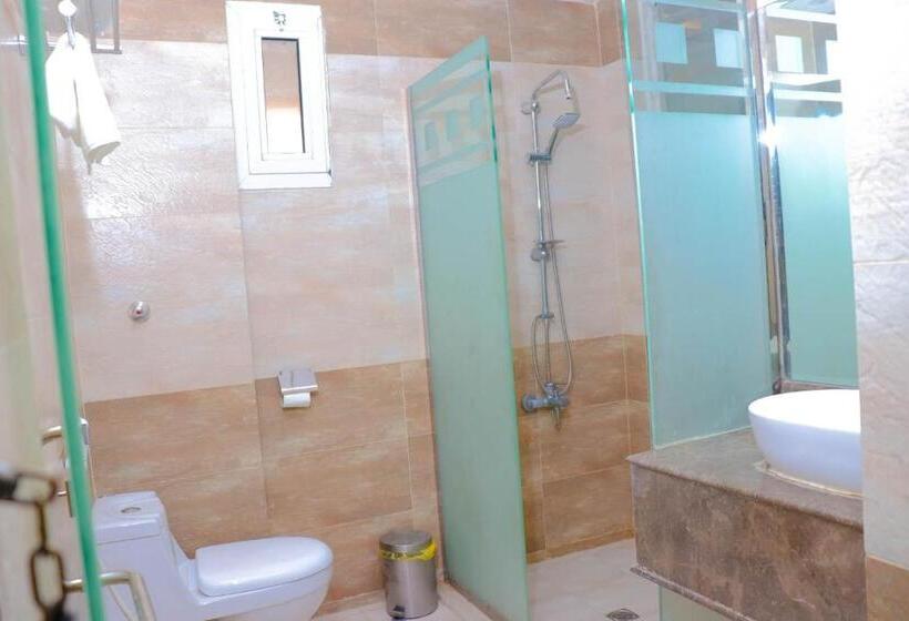 Economy Room, Al Farhan  Qurtuba