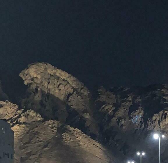 Трехместный Номер Классика, Itlalat Uhud