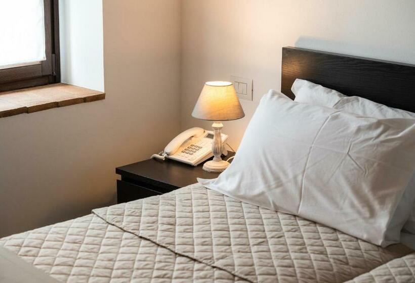 اتاق استاندارد با چشم‌انداز, Al Pompiere   Wine And Rooms