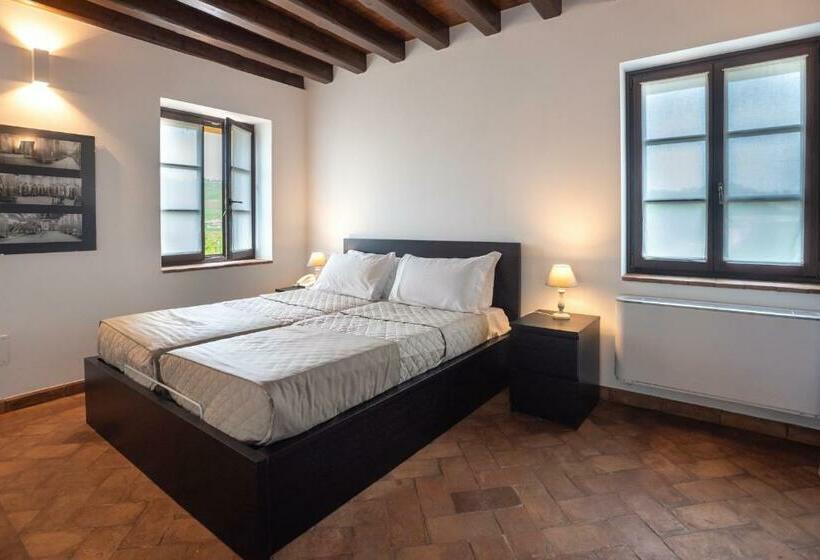 اتاق استاندارد با چشم‌انداز, Al Pompiere   Wine And Rooms
