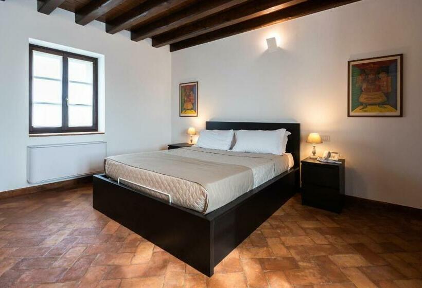 اتاق استاندارد با تخت بزرگ, Al Pompiere   Wine And Rooms