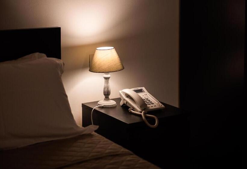 اتاق سوپریور, Al Pompiere   Wine And Rooms