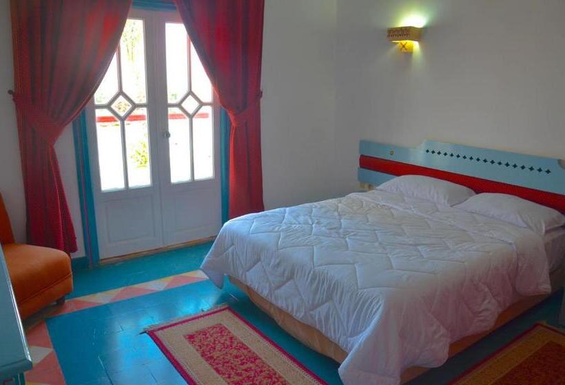 Номер Стандарт, Auberge Du Littoral