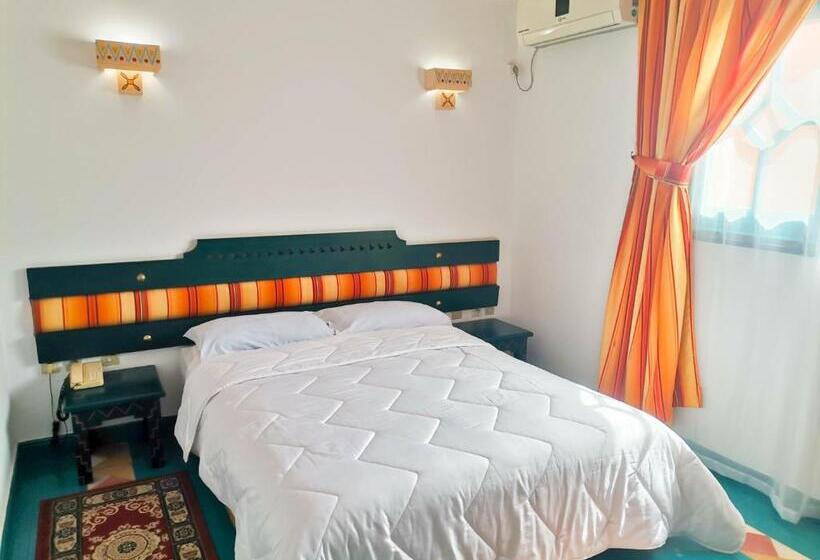Апартаменты 1 Спальня Вид на Бассейн, Auberge Du Littoral