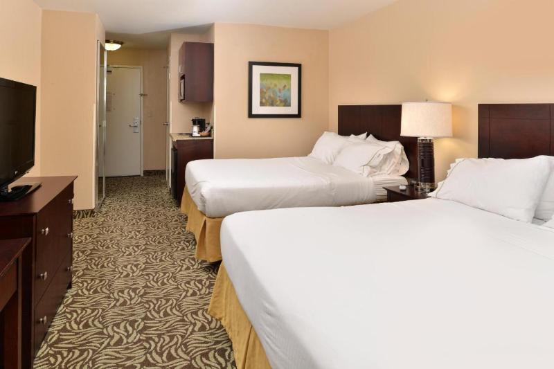 장애인을 위한 스위트, Holiday Inn Express Fresno River Park Highway 41, An Ihg