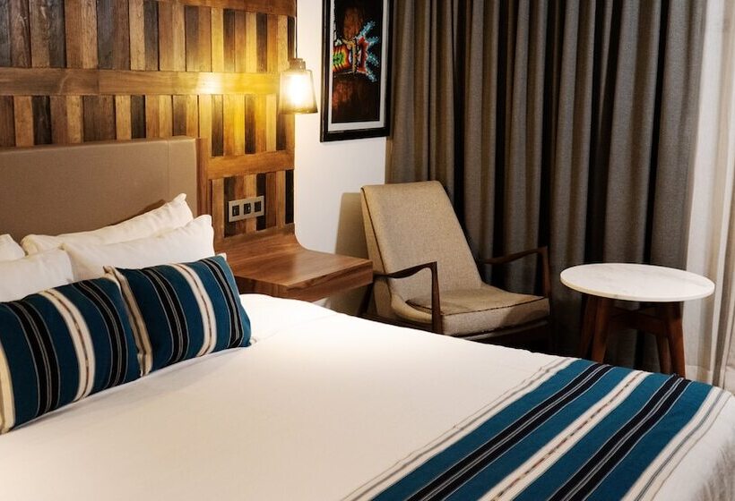 سوییت, Indigo Guadalajara Expo, An Ihg