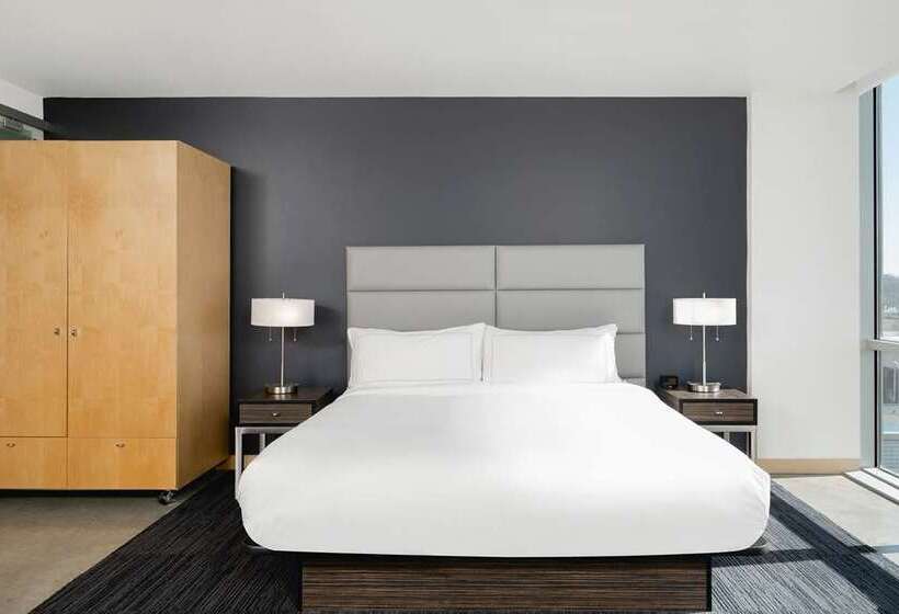 استودیو استاندارد با تخت کینگ, Indigo Guadalajara Expo, An Ihg
