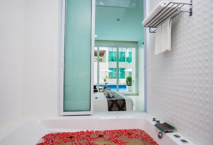 اتاق لوکس با چشم‌انداز دریا, Kc Beach Club & Pool Villas