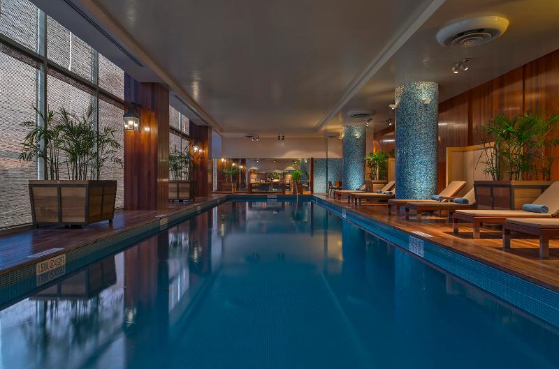 اتاق لوکس با تخت بزرگ, The Westin Lima Hotel & Convention Center
