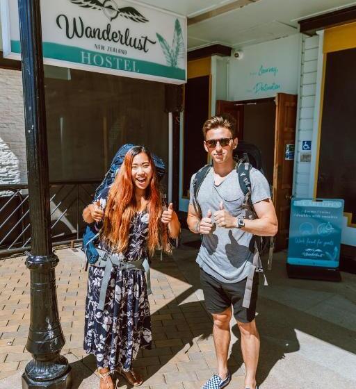 اتاق استاندارد با سرویس بهداشتی مشترک, Wanderlust Nz