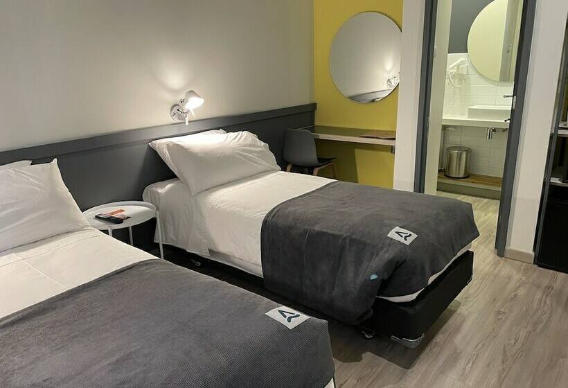 Quarto Estandar, Almasur Punta Arenas