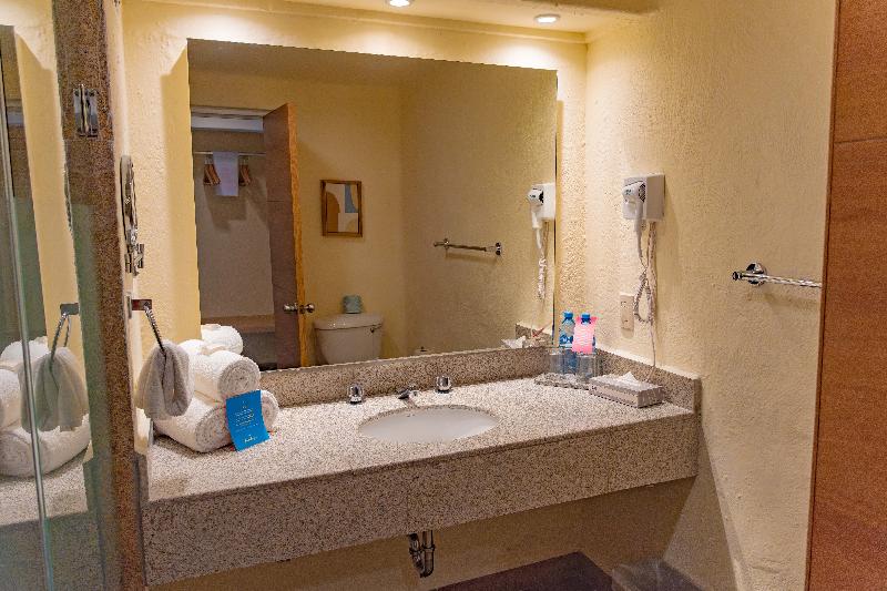اتاق استاندارد, Friendly Fun Vallarta Different Experiences