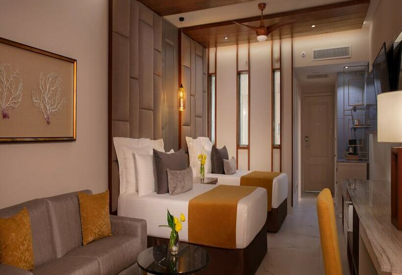 小型套房俱乐部泳池风景, Secrets Royal Beach Punta Cana - Adults Only - All Inclusive